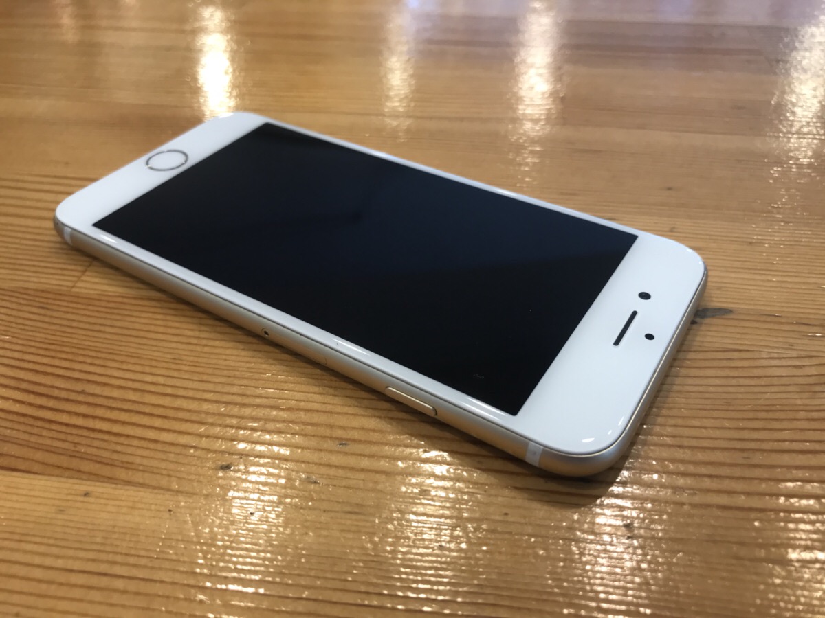 修理後のiPhone7