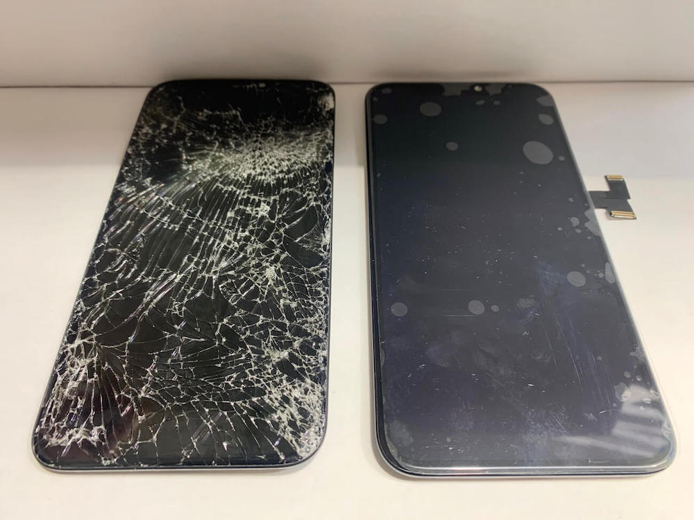 iPhoneのガラスが割れたまま使い続けるとどうなるか？修理屋が教えます！