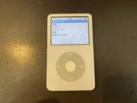 作業完了後の正常動作確認を行なったiPod classicの様子